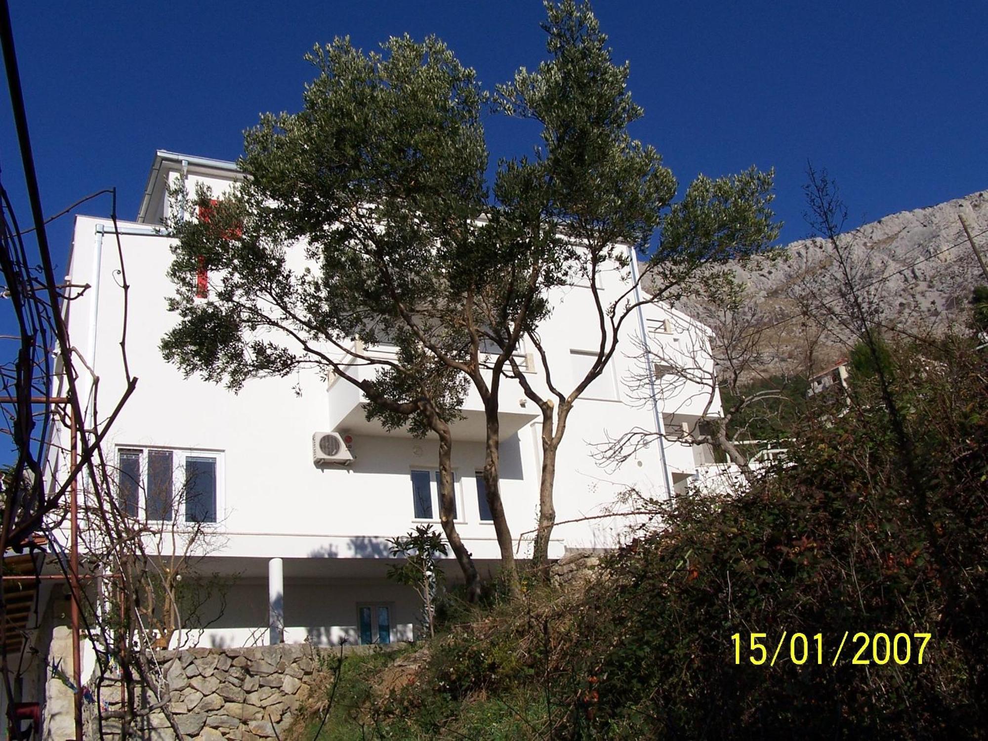 Apartments Perdijic Nemira Omis Exterior photo